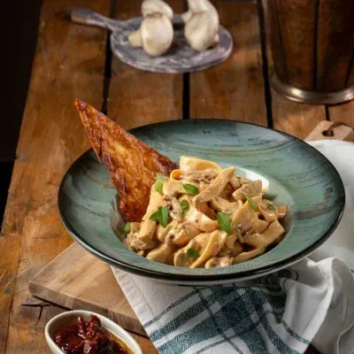 Cajun Tavuklu Fettucine